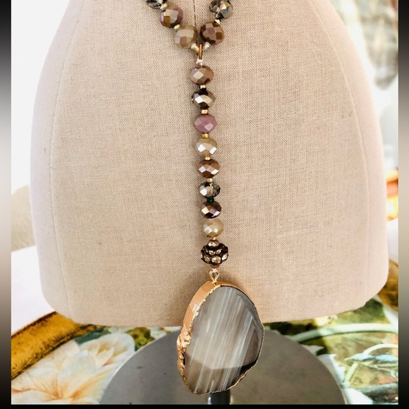 Vintage Designer Slice Pendant Crystal Bead Necklace - Picture 7 of 12